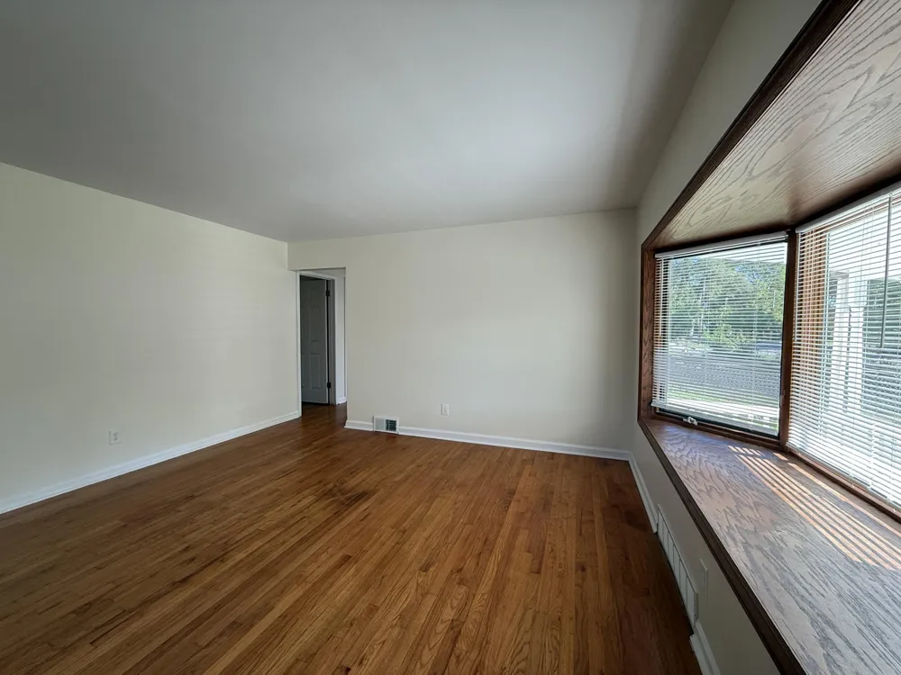 1650 S Harris Ypsilanti Charter Township, MI 48198