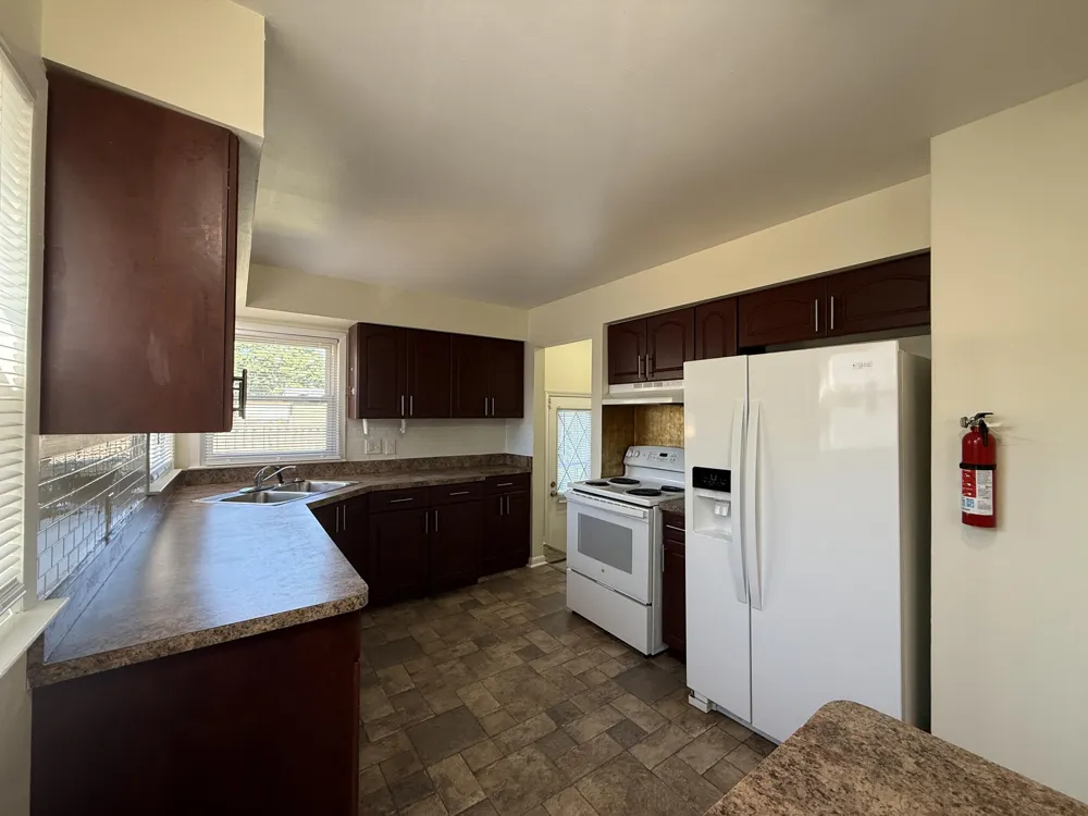 1650 S Harris Ypsilanti Charter Township, MI 48198