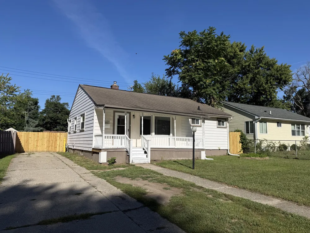 1650 S Harris Ypsilanti Charter Township, MI 48198