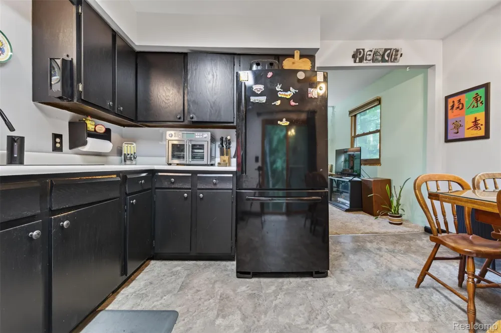 260 Faust Drive Brandon Charter Township, MI 48462