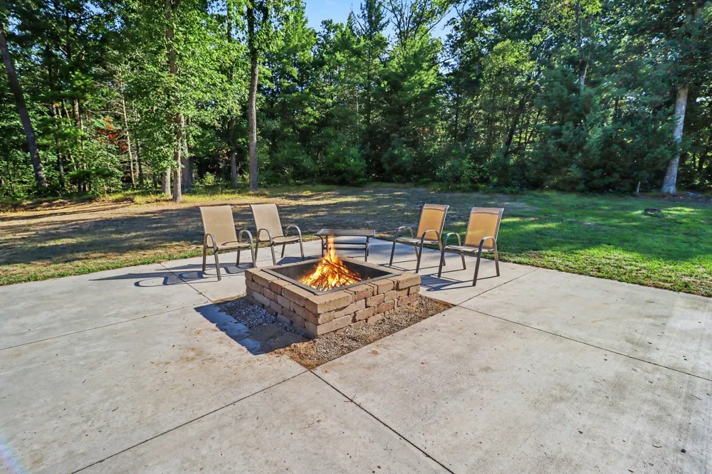 4770 Acorn Hollow Everett Township, MI 49349