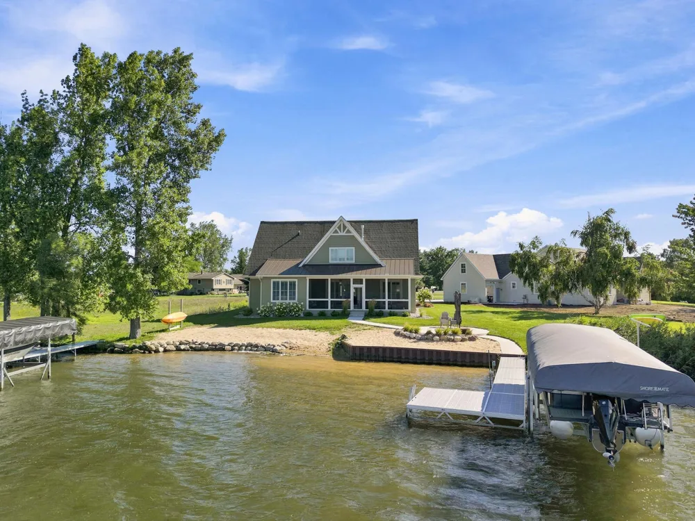 1019 Peninsula Drive Unknown, MI 48893