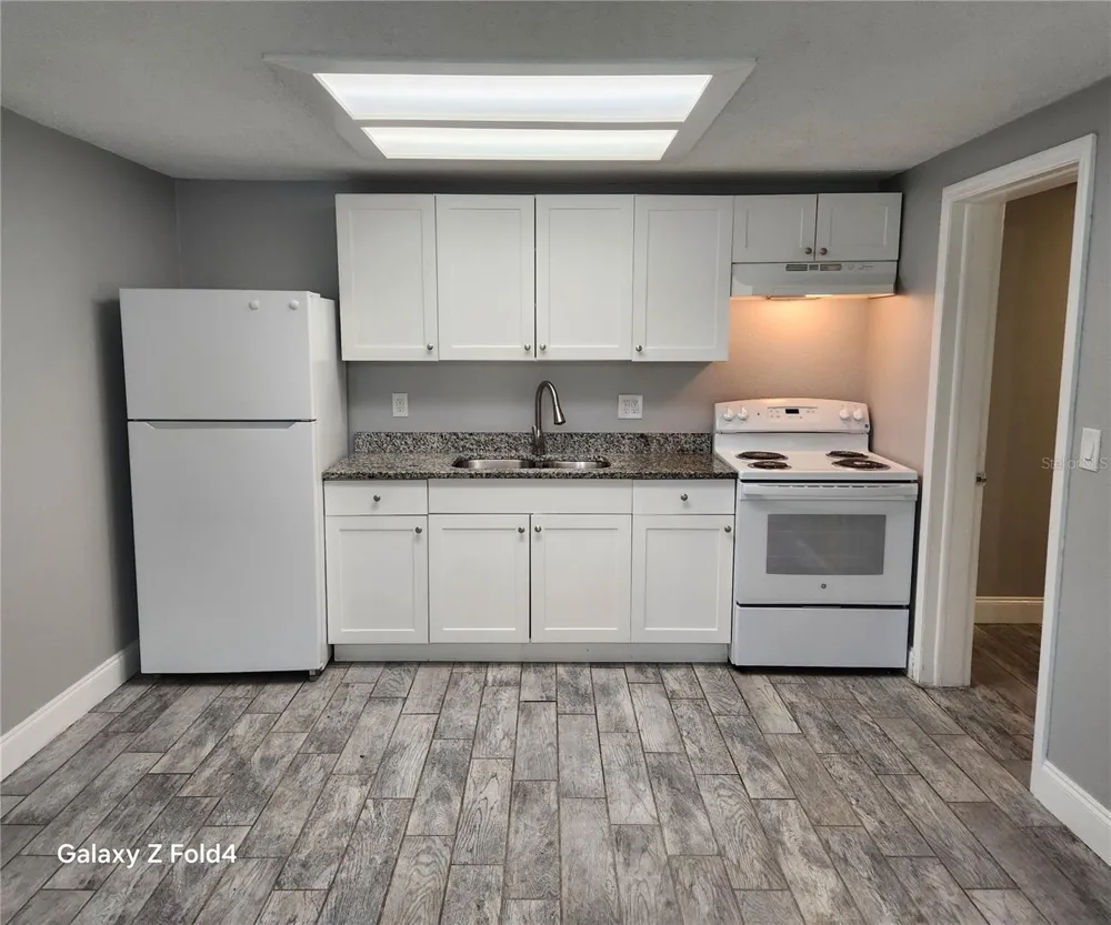 1400 STRAWBERRY PLACE #46 Plant City, FL 33563