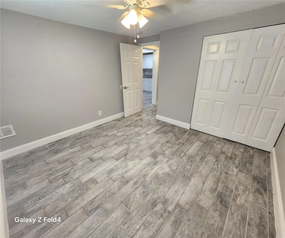 1400 STRAWBERRY PLACE #46 Plant City, FL 33563