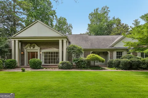 3135 Spalding DR