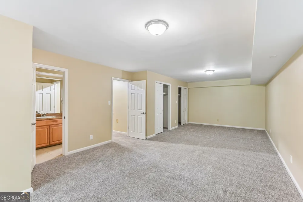 3135 Spalding DR Sandy Springs, GA 30350