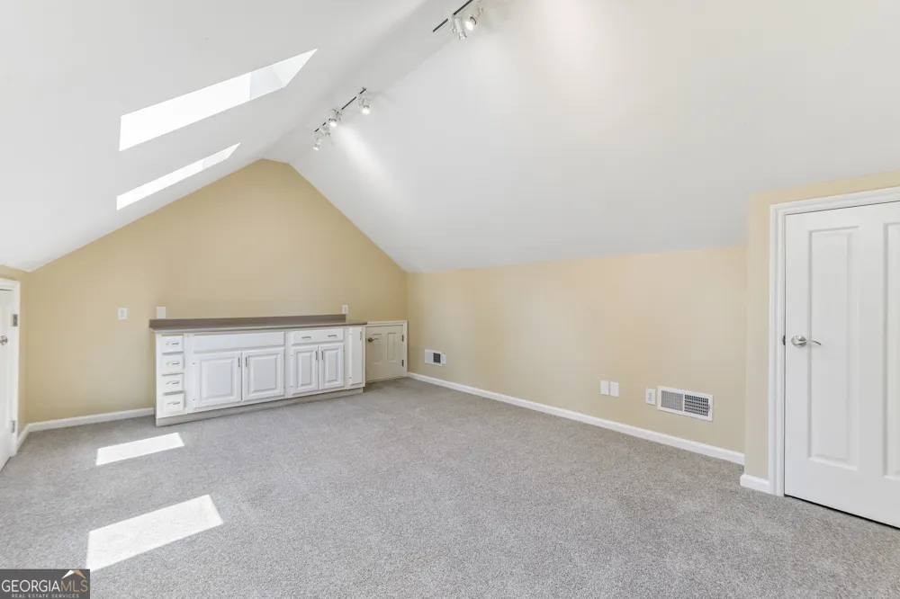 3135 Spalding DR Sandy Springs, GA 30350