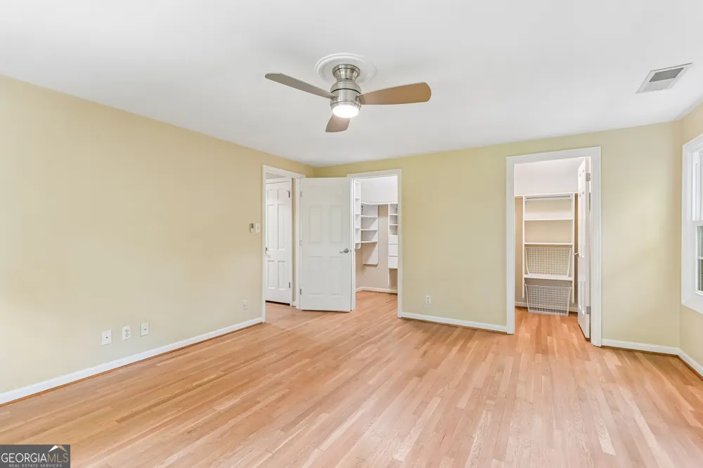 3135 Spalding DR Sandy Springs, GA 30350