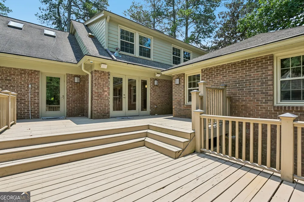 3135 Spalding DR Sandy Springs, GA 30350