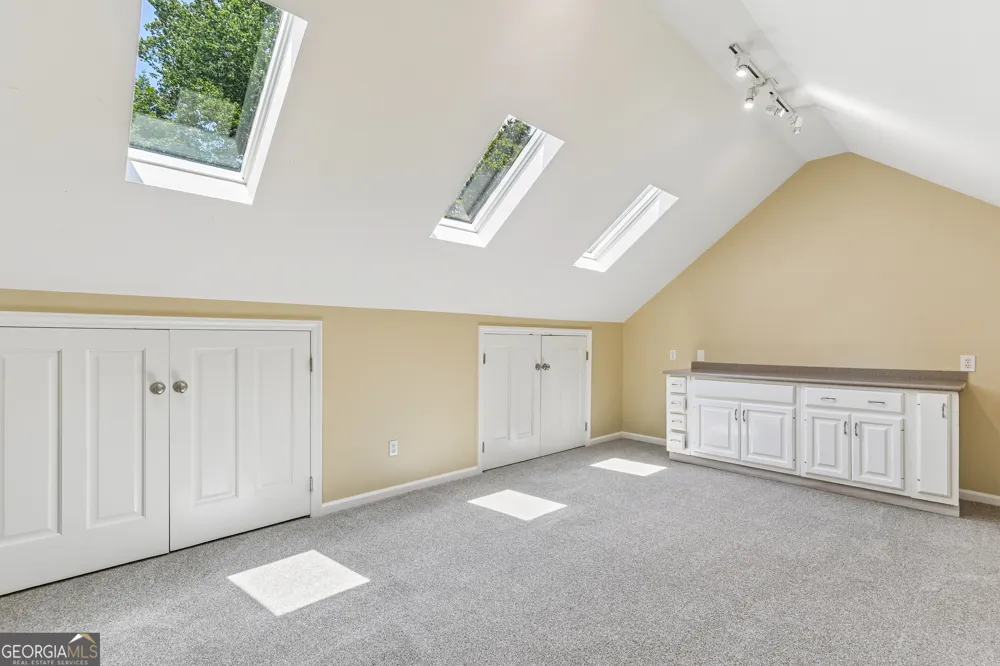 3135 Spalding DR Sandy Springs, GA 30350