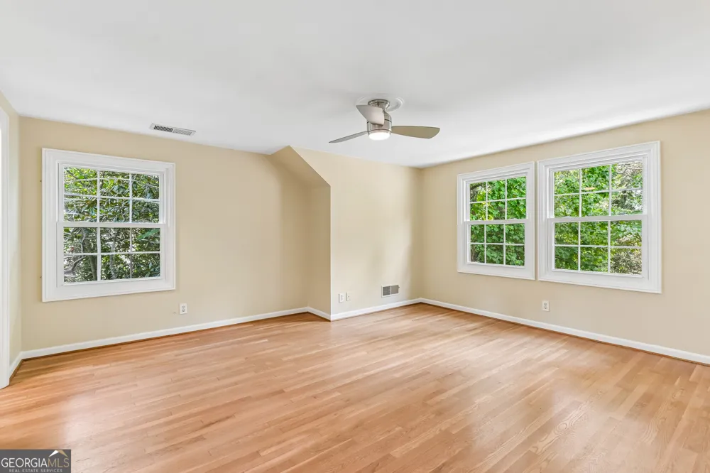 3135 Spalding DR Sandy Springs, GA 30350