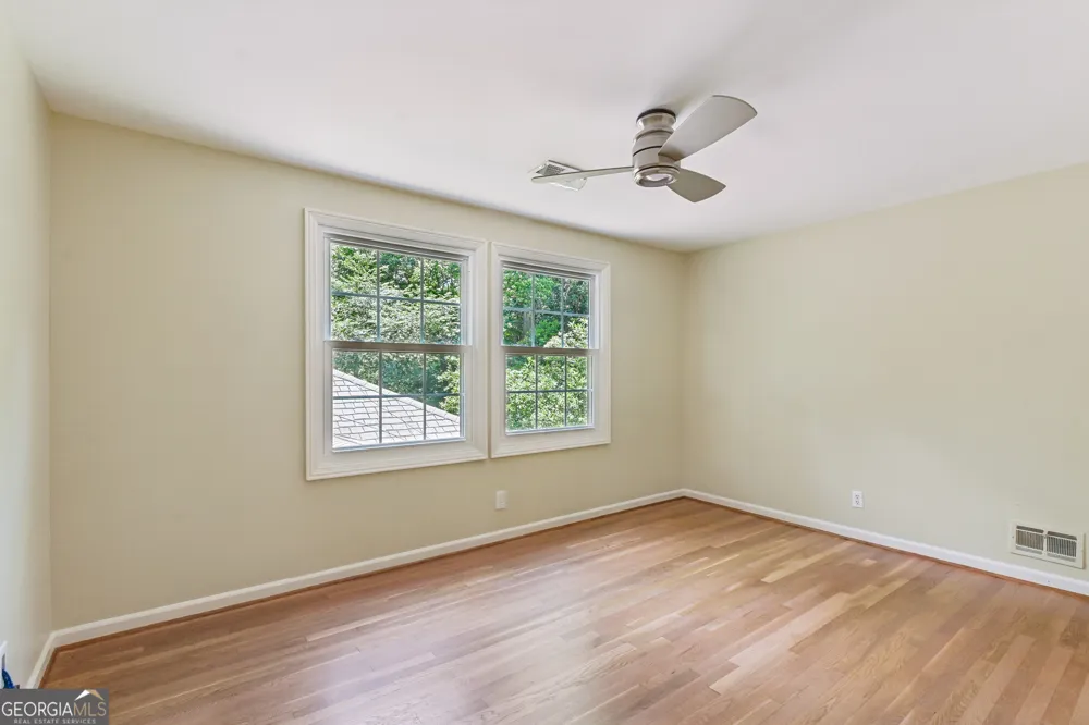 3135 Spalding DR Sandy Springs, GA 30350