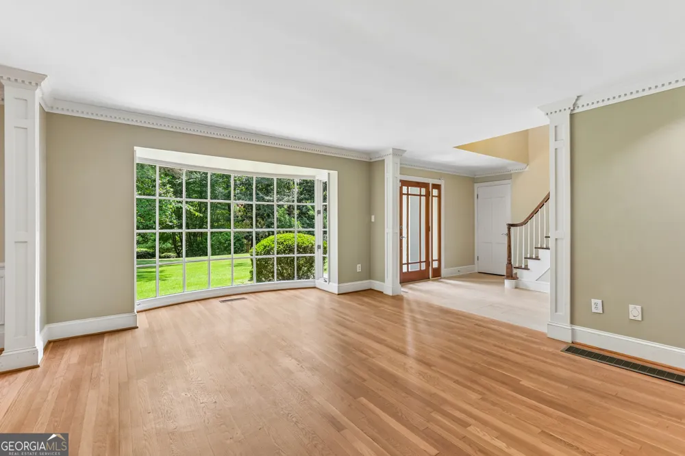 3135 Spalding DR Sandy Springs, GA 30350