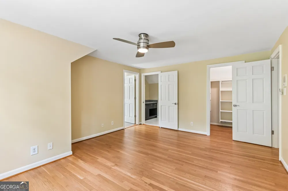 3135 Spalding DR Sandy Springs, GA 30350