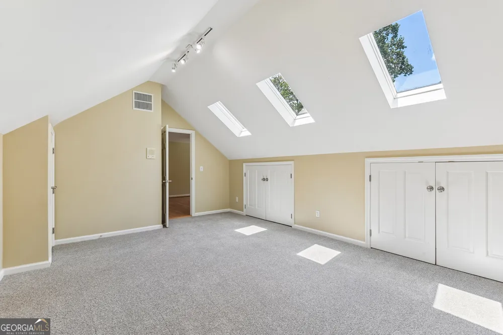 3135 Spalding DR Sandy Springs, GA 30350