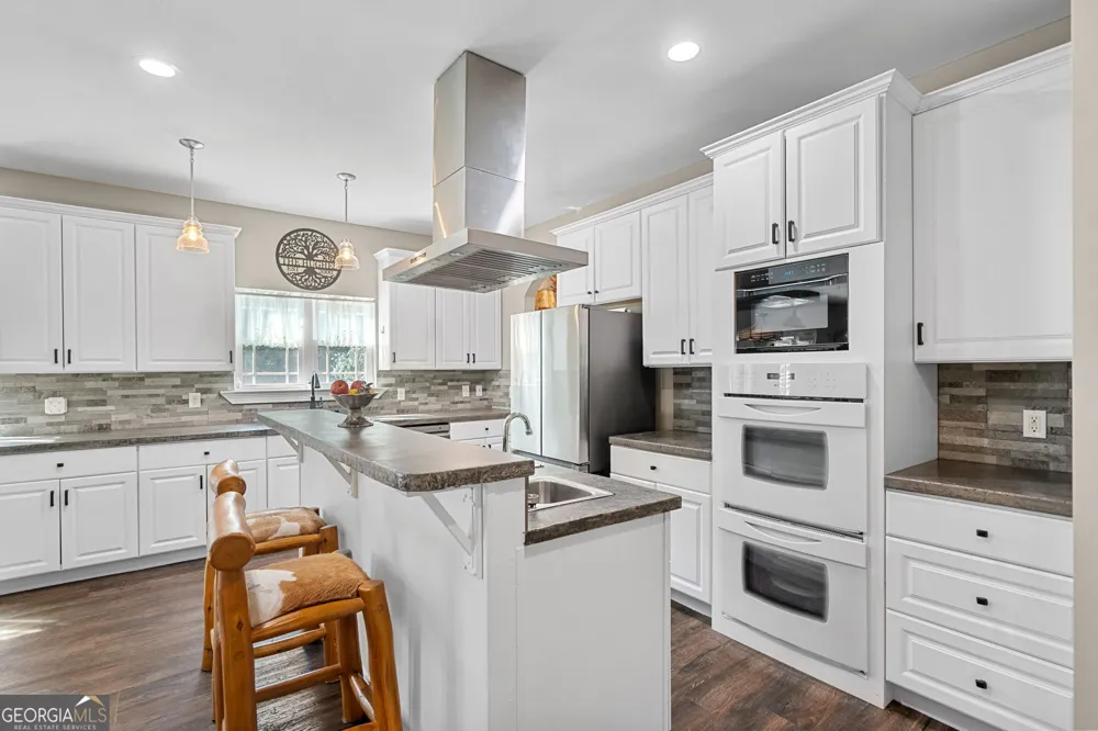 354 Long Pond RD Rincon, GA 31326