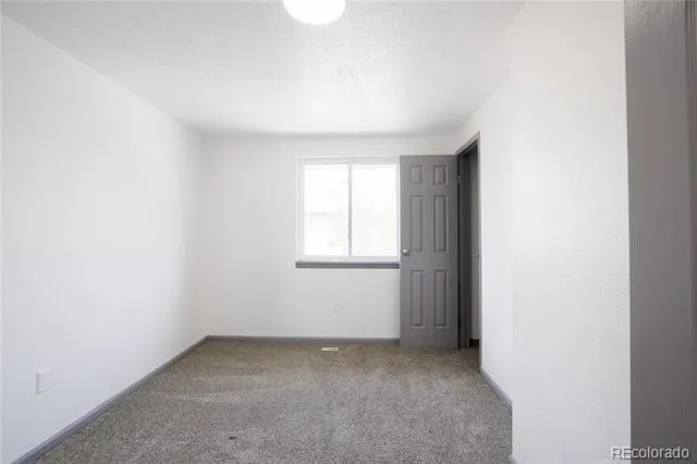 715 Tundra Place Longmont, CO 80504