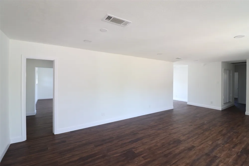 1701 Running River Road Garland, TX 75044