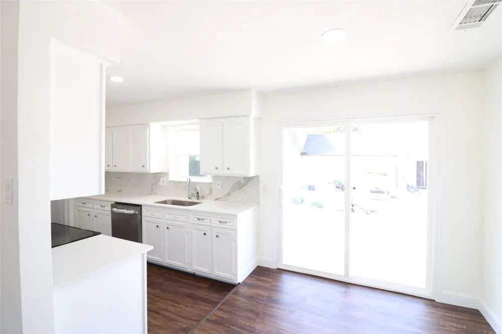 1701 Running River Road Garland, TX 75044