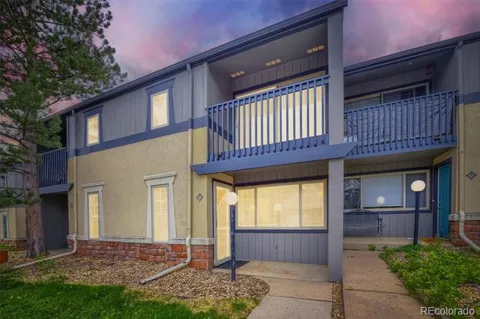 790 W Moorhead Circle #E