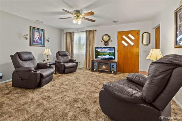 469 Fremont Avenue Akron, CO 80720
