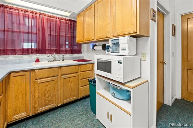 469 Fremont Avenue Akron, CO 80720