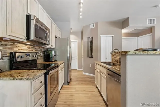 10336 W 55th Place #101 Arvada, CO 80002
