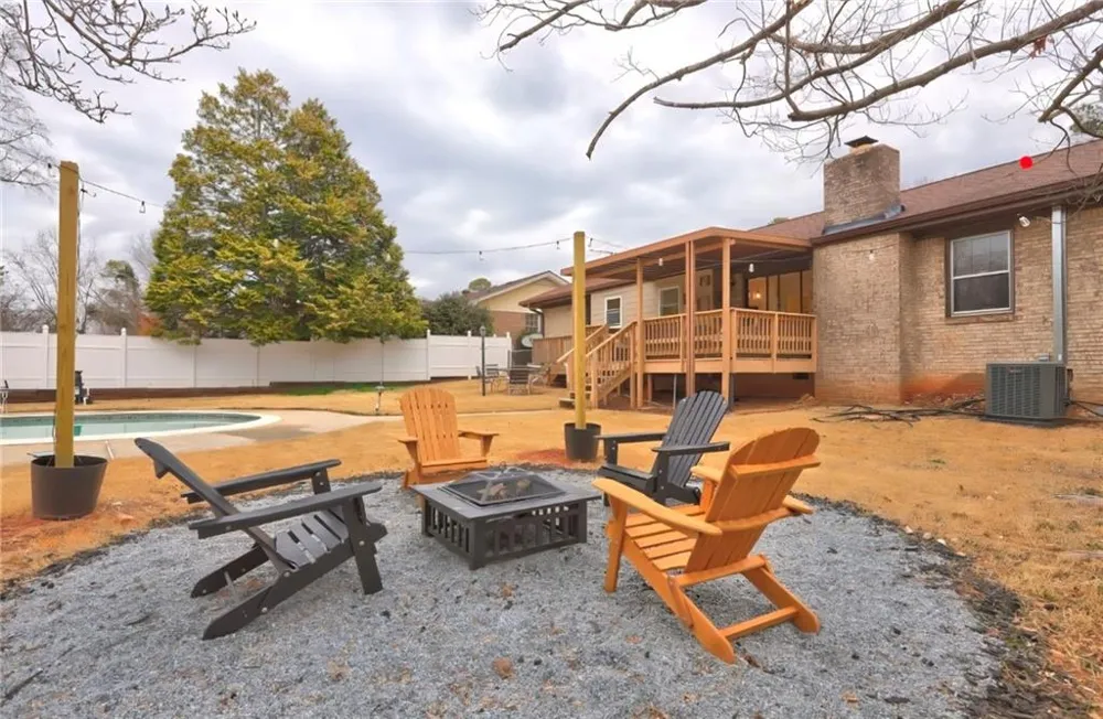 457 Castleaire Drive Stone Mountain, GA 30087
