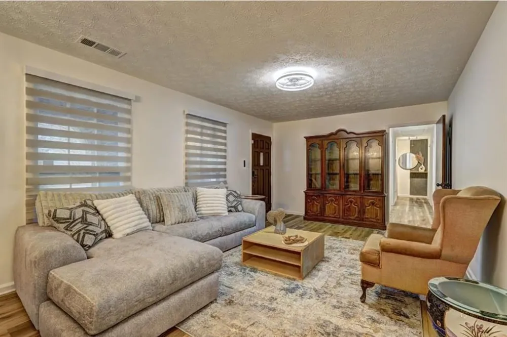 457 Castleaire Drive Stone Mountain, GA 30087
