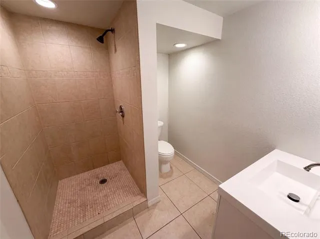 4426 Durham Court Denver, CO 80239
