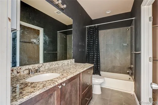 495 S 3rd Avenue Deer Trail, CO 80105