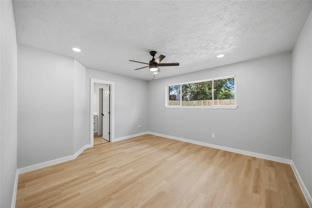 12006 Ashcroft Drive Houston, TX 77035
