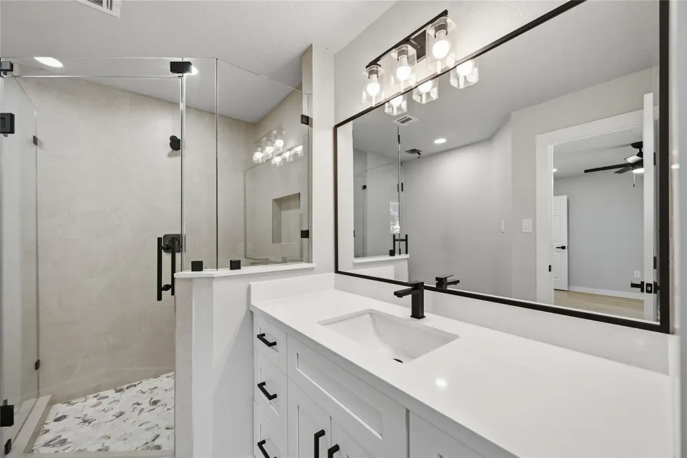 12006 Ashcroft Drive Houston, TX 77035