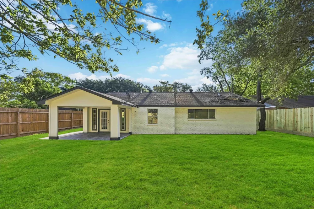 12006 Ashcroft Drive Houston, TX 77035