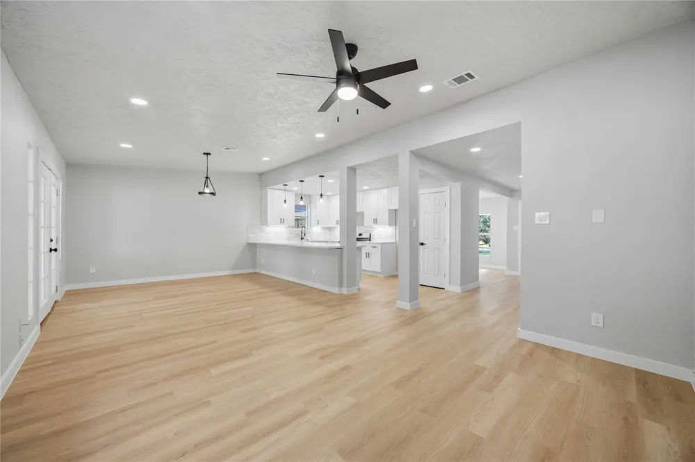 12006 Ashcroft Drive Houston, TX 77035