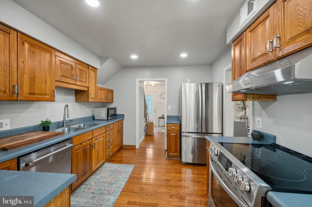 213 PIPING ROCK DRIVE Silver Spring, MD 20905
