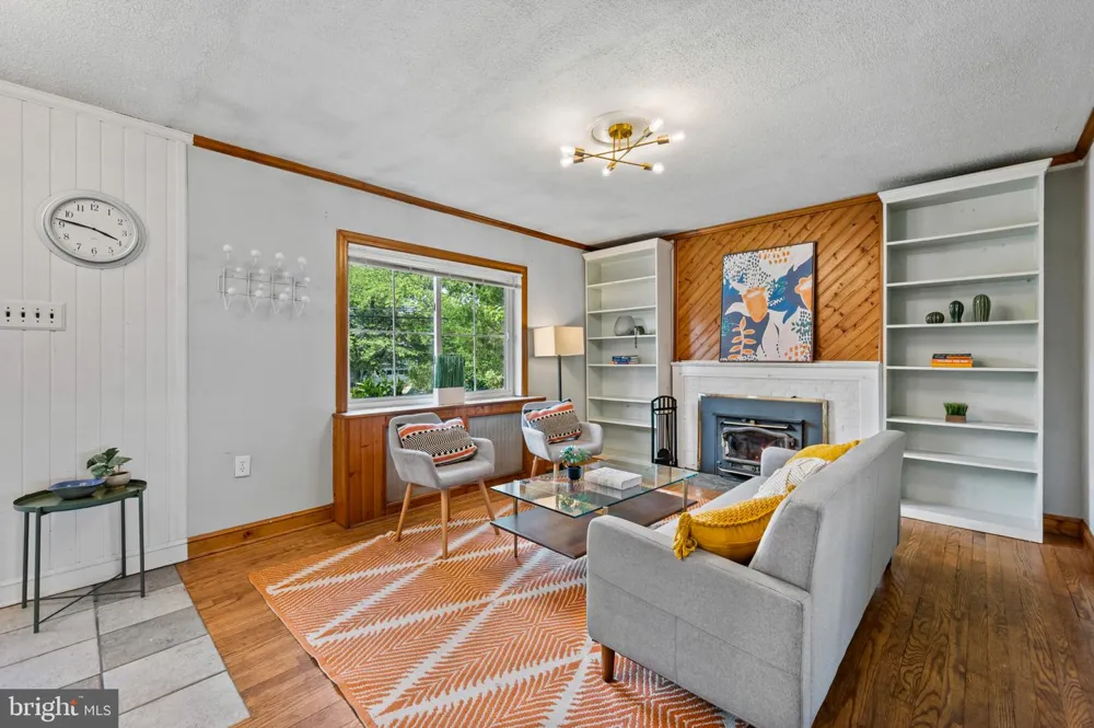 213 PIPING ROCK DRIVE Silver Spring, MD 20905