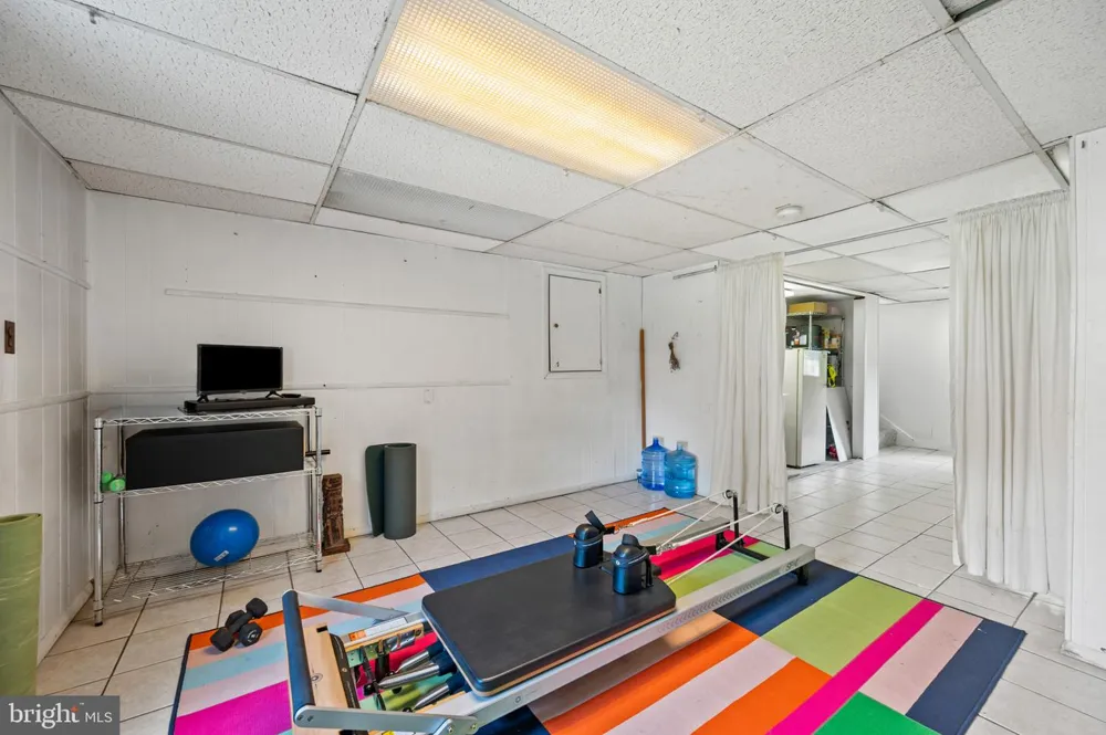 213 PIPING ROCK DRIVE Silver Spring, MD 20905