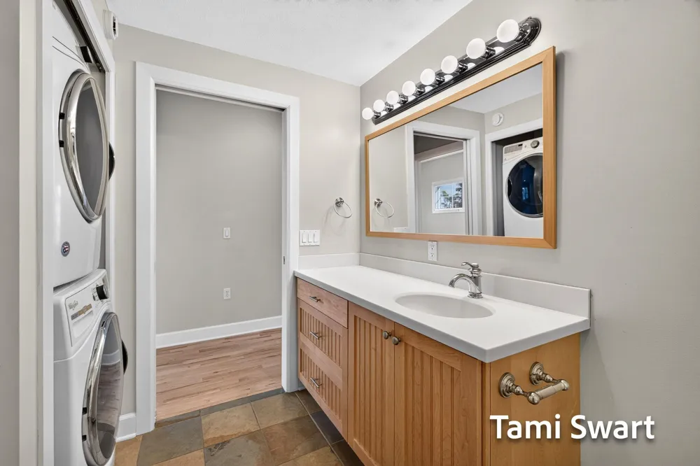 917 W Savidge Street #16 Spring Lake, MI 49456