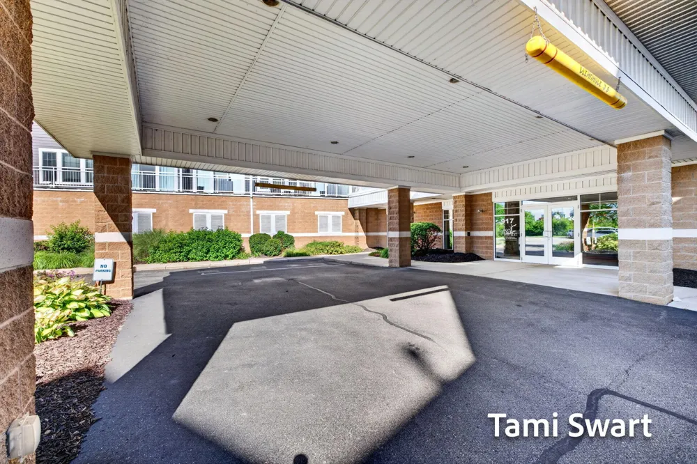 917 W Savidge Street #16 Spring Lake, MI 49456