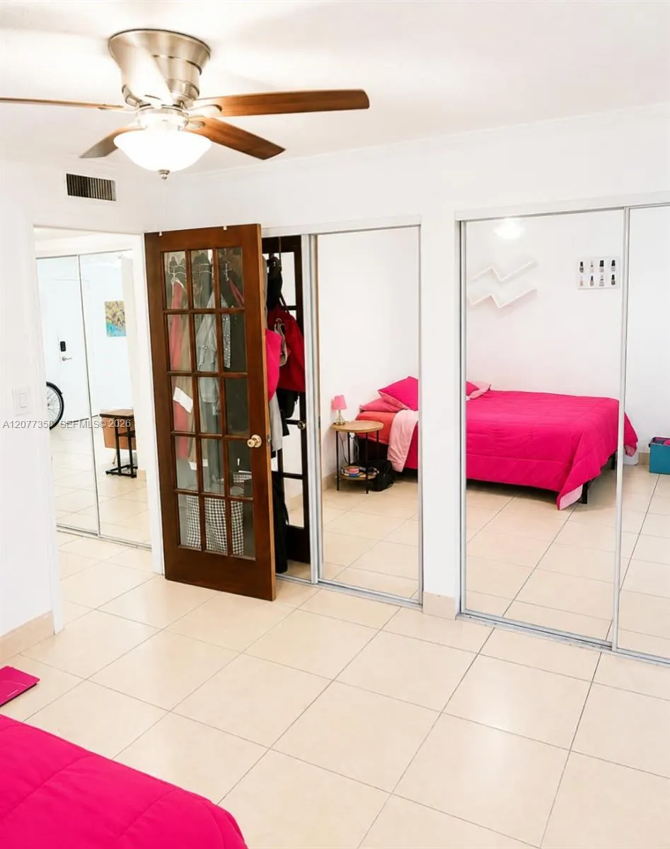 528 Meridian Ave #202A Miami Beach, FL 33139