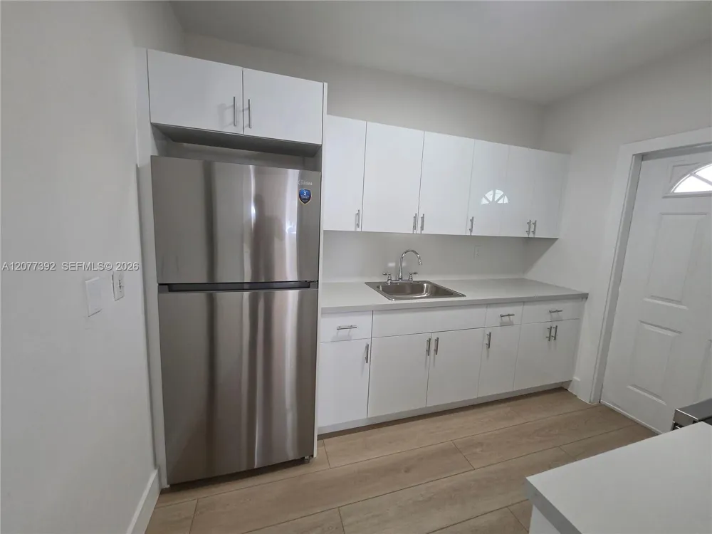 2326 SW 9th St #1 Miami, FL 33135
