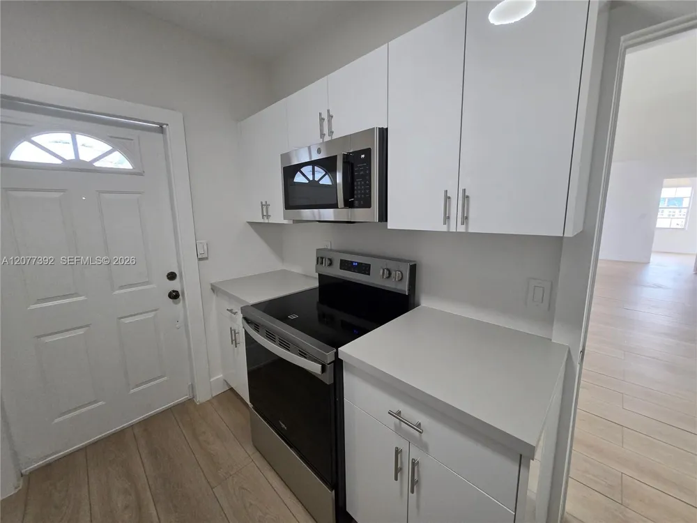 2326 SW 9th St #1 Miami, FL 33135