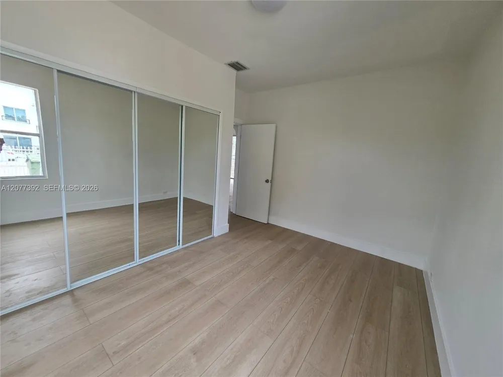 2326 SW 9th St #1 Miami, FL 33135