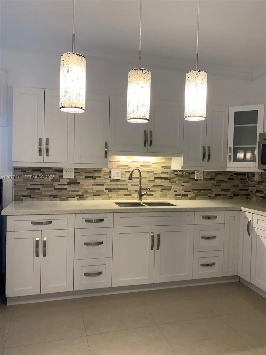664 Bird Rd #Rear Coral Gables, FL 33146