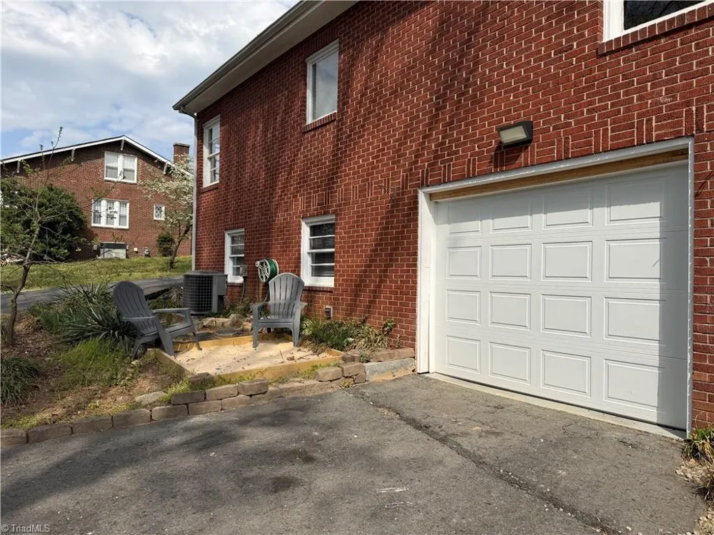1631 Maple Avenue Albemarle, NC 28001