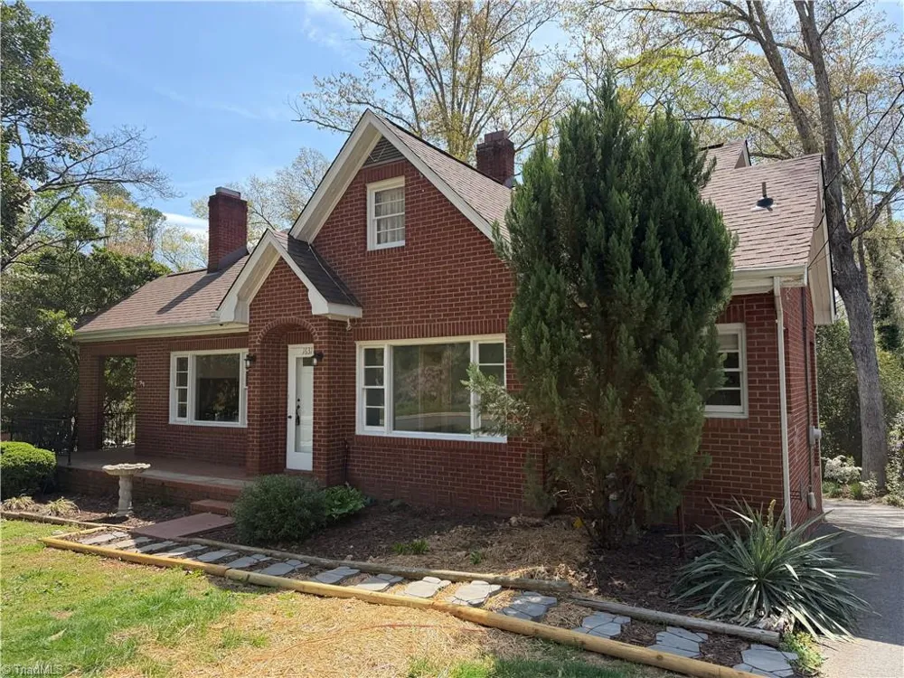 1631 Maple Avenue Albemarle, NC 28001