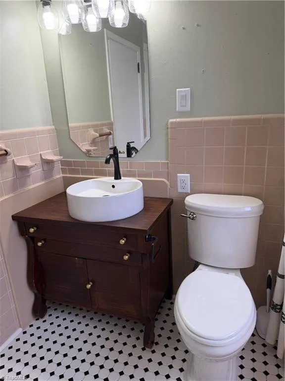 1631 Maple Avenue Albemarle, NC 28001