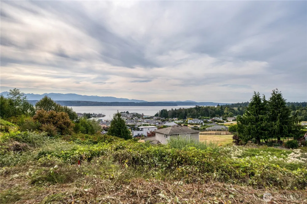 38063 Fawn Road NE Hansville, WA 98340
