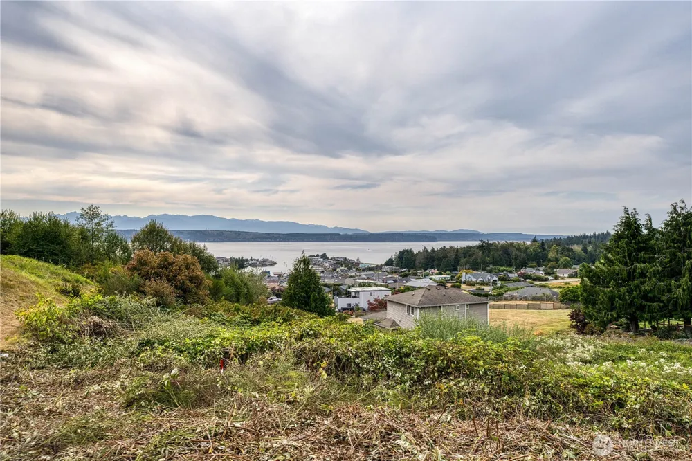 38063 Fawn Road NE Hansville, WA 98340